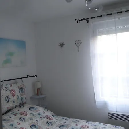 Serena La Foret Et La A Quelques Minutes! *