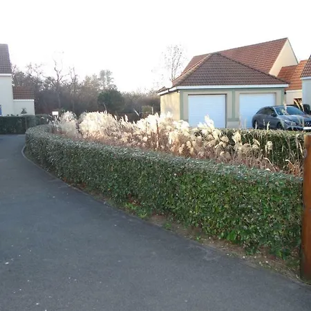 Sérena La Forêt Et La à Quelques Minutes! *