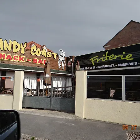 Semesterbostad Serena La Foret Et La A Quelques Minutes! Camiers