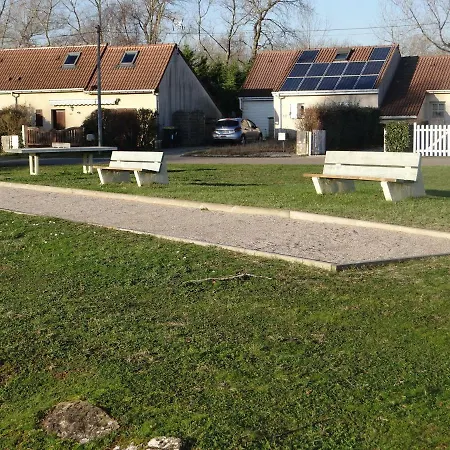 Serena La Foret Et La A Quelques Minutes! * Camiers